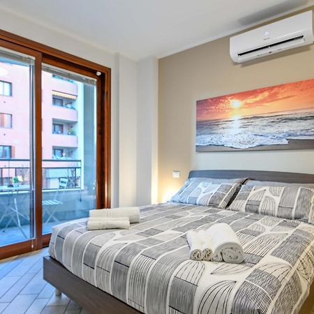 Ferienwohnung Bilocale Chic, 10 Min Aeroporto Milano-Bergamo, Box Auto E Aria Condizionata Seriate Exterior foto
