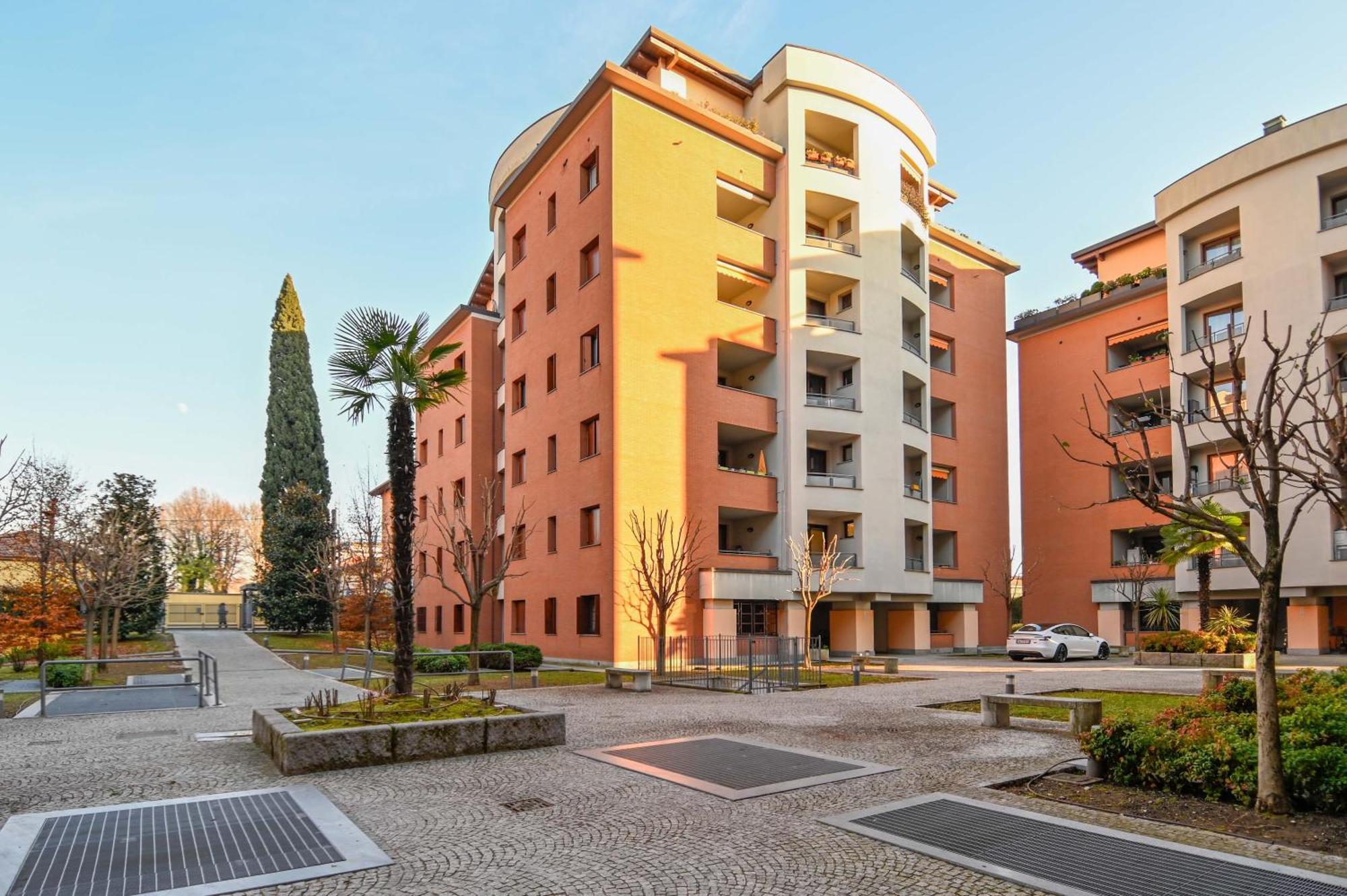 Ferienwohnung Bilocale Chic, 10 Min Aeroporto Milano-Bergamo, Box Auto E Aria Condizionata Seriate Exterior foto